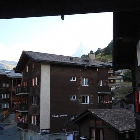 Beim Kirchplatz Zermatt Exterior photo